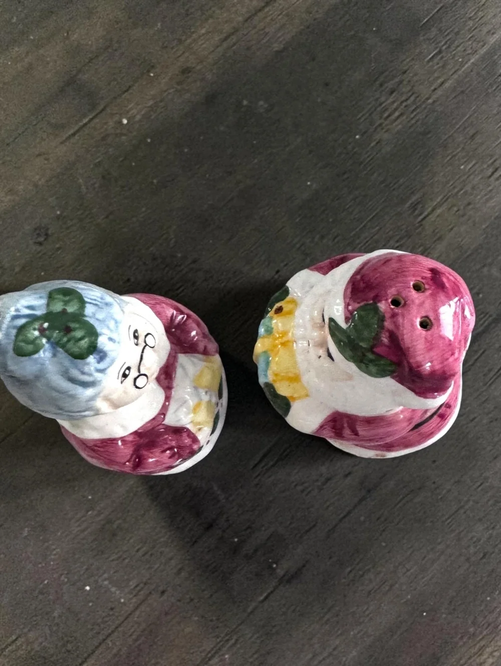 Vintage Ceramic Santa Claus and Mrs. Claus Salt and Pepper Shakers Set